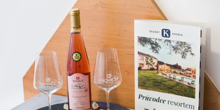 Pobyt na južnej Morave: raňajky, neobmedzená konzumácia sudového vína aj bazén