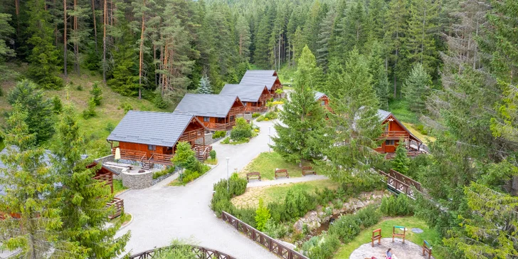 Lopušná Dolina po Tatrami: pobyt v izbách alebo chatke s wellness a možnosťou stravy