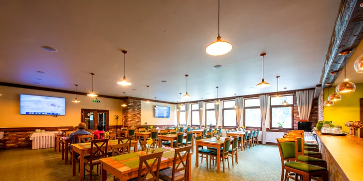 Lopušná Dolina po Tatrami: pobyt v izbách alebo chatke s wellness a možnosťou stravy