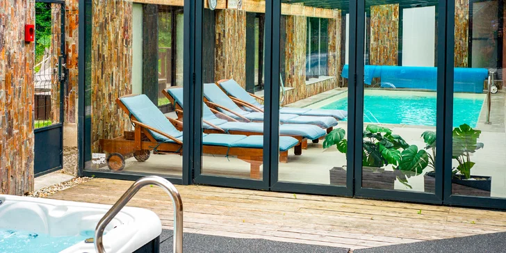 Lopušná Dolina po Tatrami: pobyt v izbách alebo chatke s wellness a možnosťou stravy