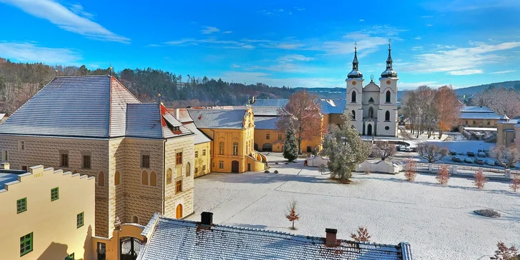 Pobyt v areáli kláštora Želiv: jedlo, wellness a prehliadka pivovaru, kláštora aj kostola od J. B. Santiniho