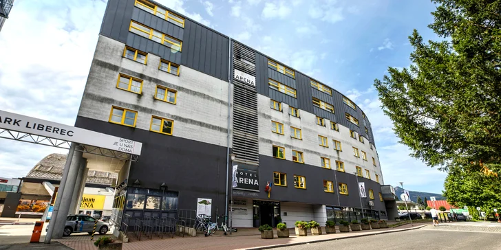 Pobyt v Liberci pre páry aj rodiny: raňajky, využitie Sport Parku a skipasy aj zoologická záhrada