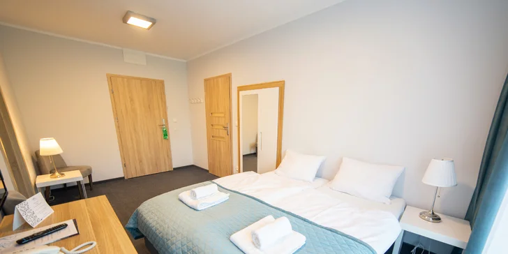 Moderné apartmány pod Śnieżnikiem: wellness, raňajky a zázemie pre rodiny s deťmi