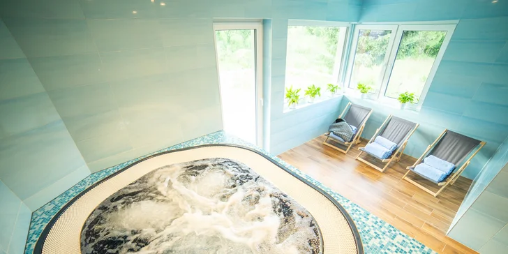 Moderné apartmány pod Śnieżnikiem: wellness, raňajky a zázemie pre rodiny s deťmi