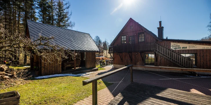 Pobyt na úpätí Jizeriek: pre partiu aj rodinu, raňajky aj parkovanie zdarma