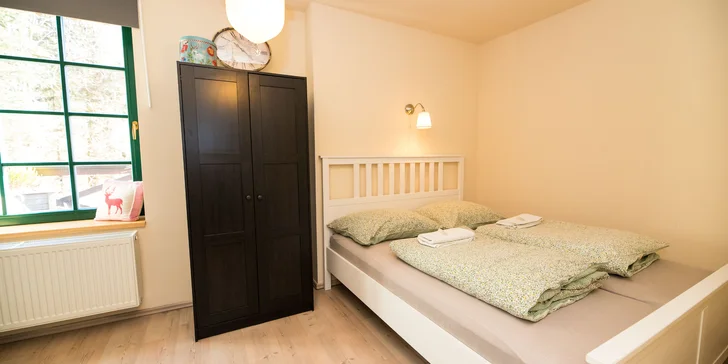 Pobyt na úpätí Jizeriek: pre partiu aj rodinu, raňajky aj parkovanie zdarma