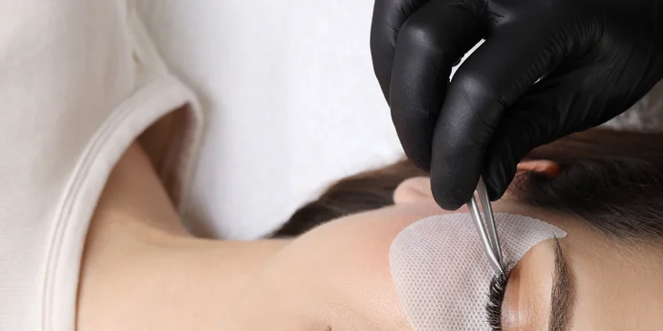 3D až 5D mihalnice: hodvábne aj trvácnejšie UV