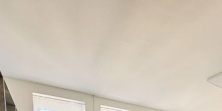 Pedikúra: suchá, mokrá, s masážou chodidiel či s gél lakom