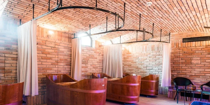 Trendy hotel v centre kúpeľného mesta Piešťany: raňajky, polpenzia aj pivný wellness