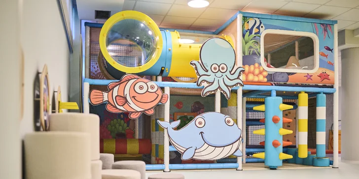 Relax na Istrii: hotel pri pláži s infinity bazénom, raňajky alebo polpenzia, dieťa zdarma