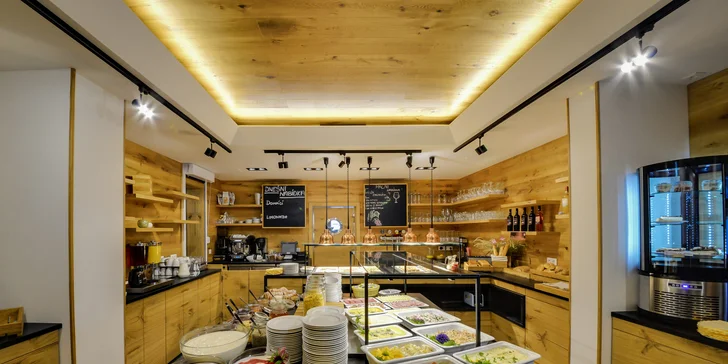 Wellness pobyt v rezorte priamo pri Lipne: polpenzia, sauna a bazén aj ďalšie bonusy