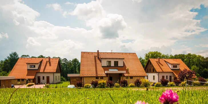 Wellness pobyt v rezorte priamo pri Lipne: polpenzia, sauna a bazén aj ďalšie bonusy
