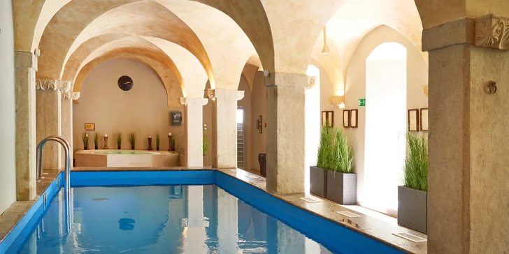 Romantika na poľskom zámku, 13 km od hraníc: neobmedzený vstup do wellness, raňajky alebo polpenzia