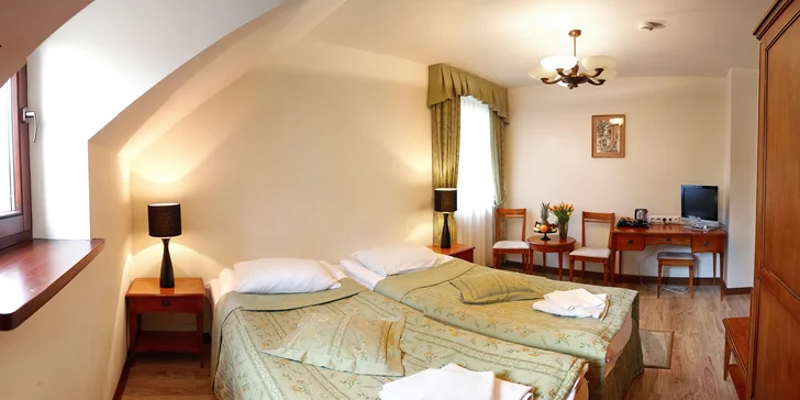 Romantika na poľskom zámku, 13 km od hraníc: neobmedzený vstup do wellness, raňajky alebo polpenzia