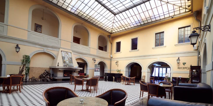 Romantika na poľskom zámku, 13 km od hraníc: neobmedzený vstup do wellness, raňajky alebo polpenzia