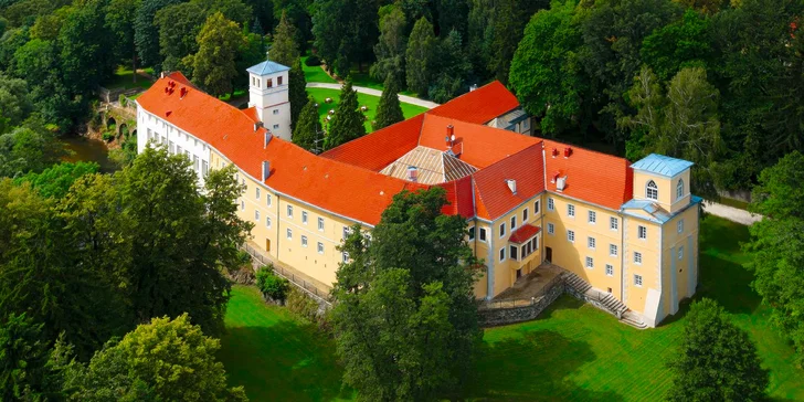 Romantika na poľskom zámku, 13 km od hraníc: neobmedzený vstup do wellness, raňajky alebo polpenzia