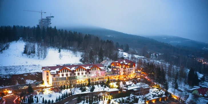 Dovolenka v poľských Jizerkách pre jedného aj celú rodinu: polpenzia alebo plná penzia a neobmedzený wellness