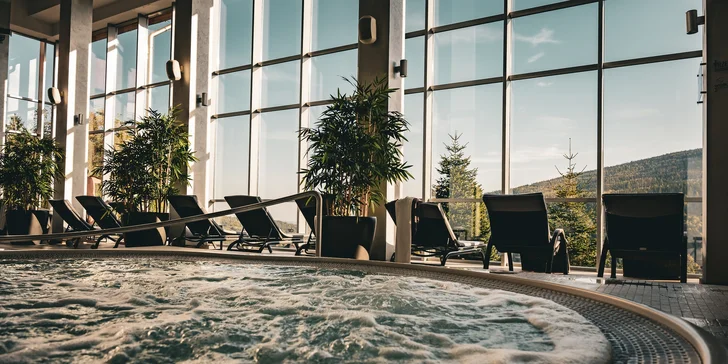 Dovolenka v poľských Jizerkách pre jedného aj celú rodinu: polpenzia alebo plná penzia a neobmedzený wellness