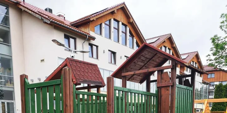 Dovolenka v poľských Jizerkách pre jedného aj celú rodinu: polpenzia alebo plná penzia a neobmedzený wellness