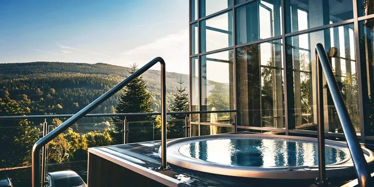 Dovolenka v poľských Jizerkách pre jedného aj celú rodinu: polpenzia alebo plná penzia a neobmedzený wellness