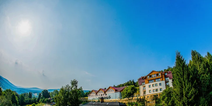 Dovolenka v poľských Jizerkách pre jedného aj celú rodinu: polpenzia alebo plná penzia a neobmedzený wellness