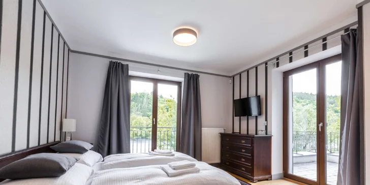 Pobyt na brehu Vltavy: hotelové izby s raňajkami alebo polpenziou, alebo hausbót na vode