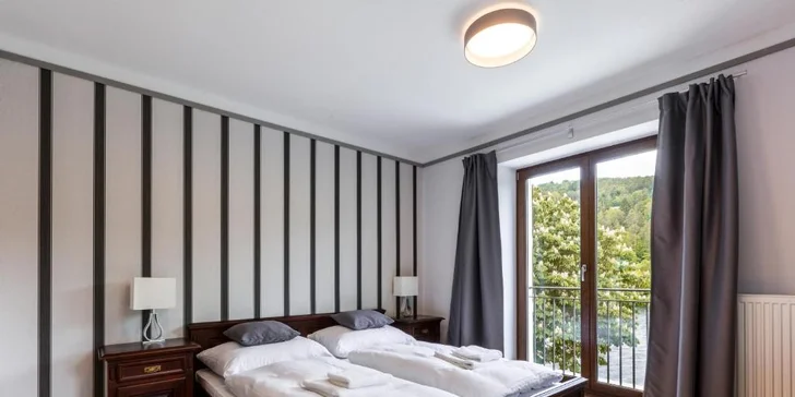 Pobyt na brehu Vltavy: hotelové izby s raňajkami alebo polpenziou, alebo hausbót na vode