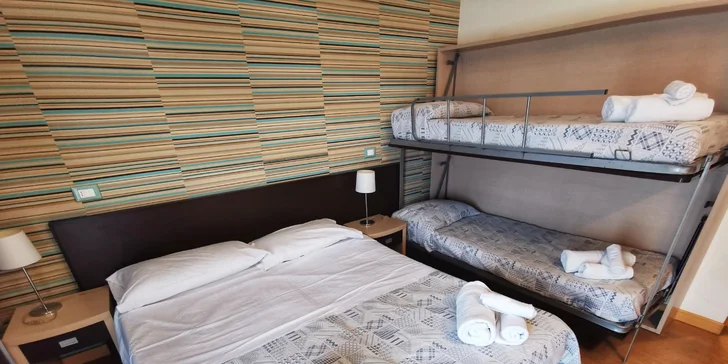 Jadranská riviéra pri Rimini: 3* hotel blízko pláže, plná penzia alebo polpenzia, vonkajší bazén