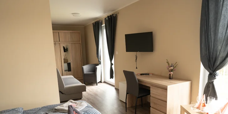 Pobyt pri Nechranickej priehrade: penzión s raňajkami, možnosť súkromnej degustácie vín