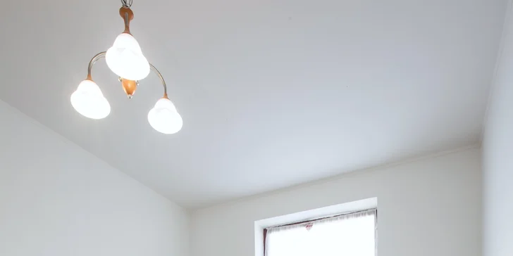 Klasická, relaxačná alebo bukálna masáž, bankovanie, maderoterapia aj lávové kamene