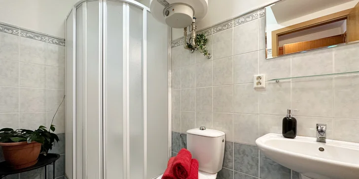 Pobyt v Znojme: strava, karta výhod, zľavy na zážitky, fľaša vína aj romantický balíček