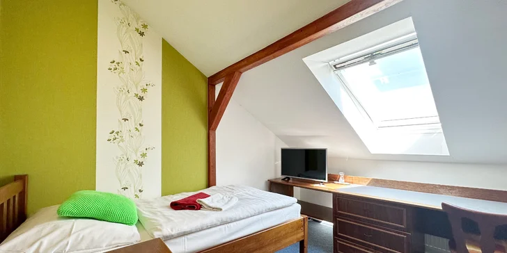 Pobyt v Znojme: strava, karta výhod, zľavy na zážitky, fľaša vína aj romantický balíček