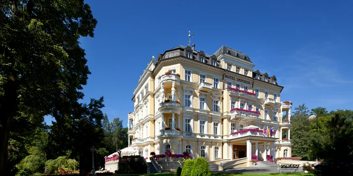 Pobyt v 5* hoteli v centre Františkových Lázní: raňajky alebo polpenzia, wellness aj procedúry