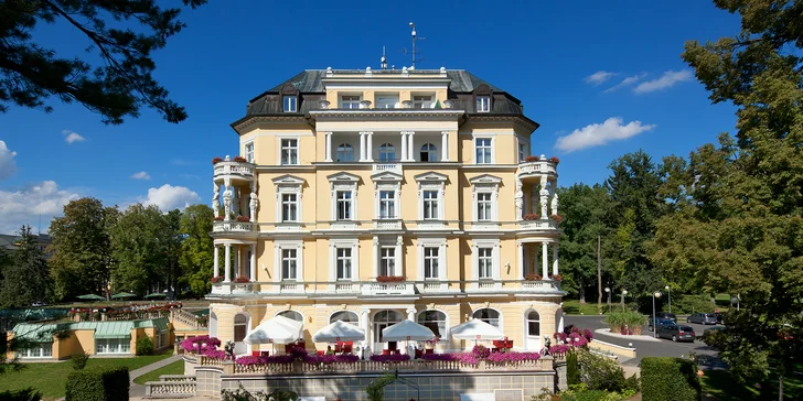 Pobyt v 5* hoteli v centre Františkových Lázní: raňajky alebo polpenzia, wellness aj procedúry