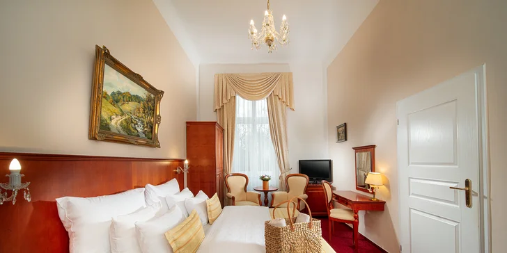 Pobyt v 5* hoteli v centre Františkových Lázní: raňajky alebo polpenzia, wellness aj procedúry