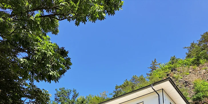 Pobyt na brehu Vltavy: hotelové izby s raňajkami alebo polpenziou, alebo hausbót na vode