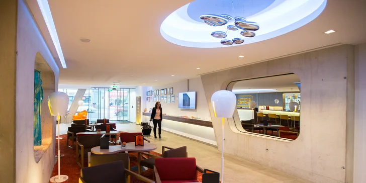 4* hotel vo Viedni: pobyt s raňajkami, dieťa do 6 rokov zdarma, výhodná poloha pri metre