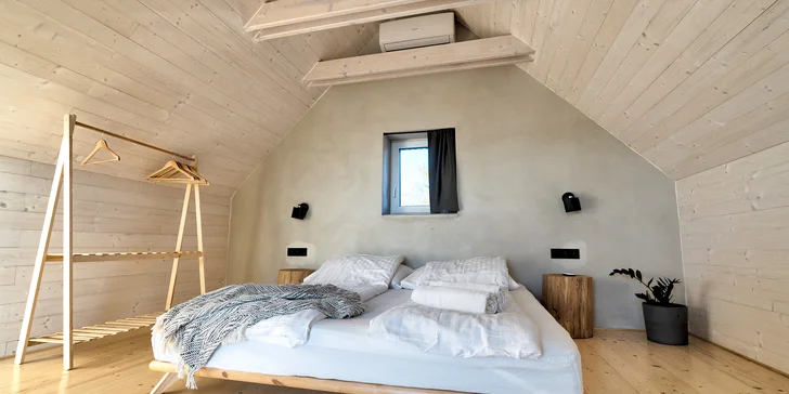 Moravské Toskánsko: domček s terasou medzi vinicami, krásne výhľady aj víno k dispozícii