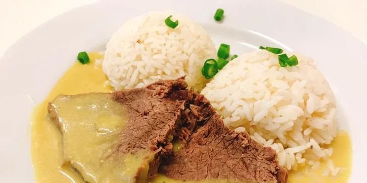 Pohodový pobyt v Českom krase: hotel v blízkosti Karlštejna, raňajky alebo polpenzia