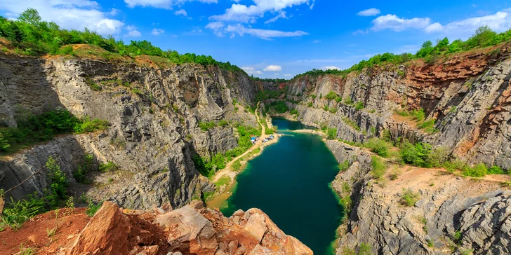 Pohodový pobyt v Českom krase: hotel v blízkosti Karlštejna, raňajky alebo polpenzia