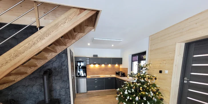 Luxusná chata v Kladskom kotli až pre 8 osôb: kuchynka, gril aj sauna