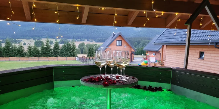 Luxusná chata v Kladskom kotli až pre 8 osôb: kuchynka, gril aj sauna