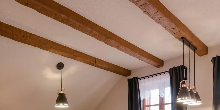 Zrekonštruovaná chalupa vo Frýdlante nad Ostravicí: priamo pri rieke, vlastná sauna, vírivka a záhrada, 9 km od Lysé hory