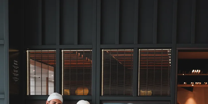 Nedeľný brunch pre dieťa či dospelého: šalátový bar, teplé pokrmy, polievky, dezert aj nápoje