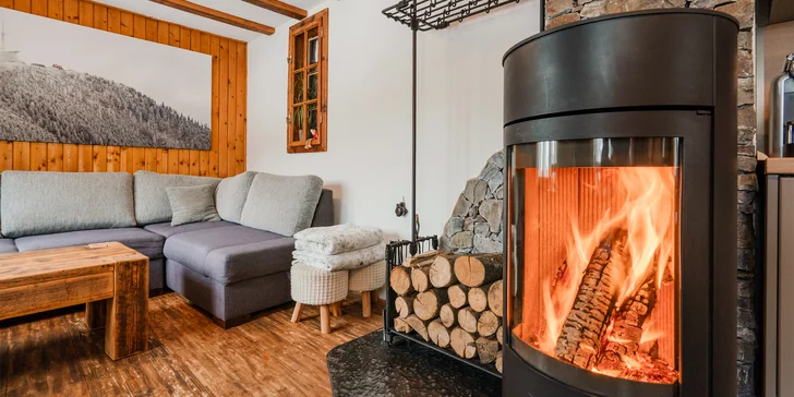 Zrekonštruovaná chalúpka pod Lysou horou, vrátane sauny, vírivky aj grilu, až pre 6 osôb