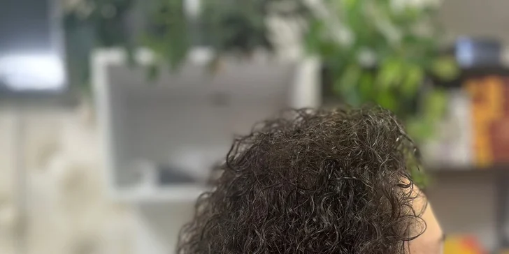 Trvalá pre rôzne dĺžky vlasov: Doprajte si hravé kučery!