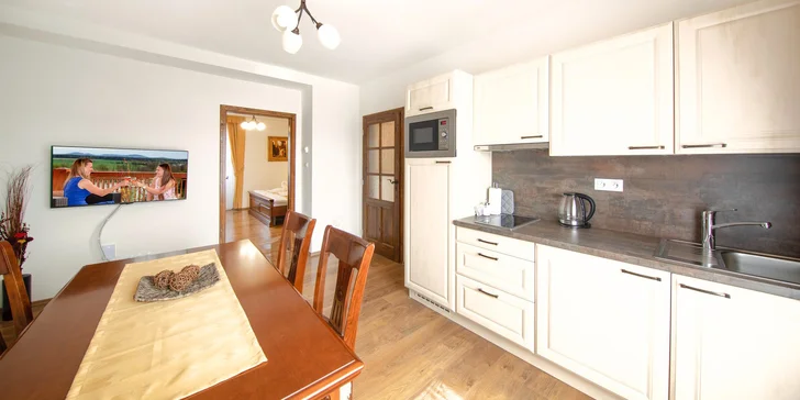 Zažite život zvierat: pobyt v Safari Resorte s raňajkami a Offroad Safari jazdou