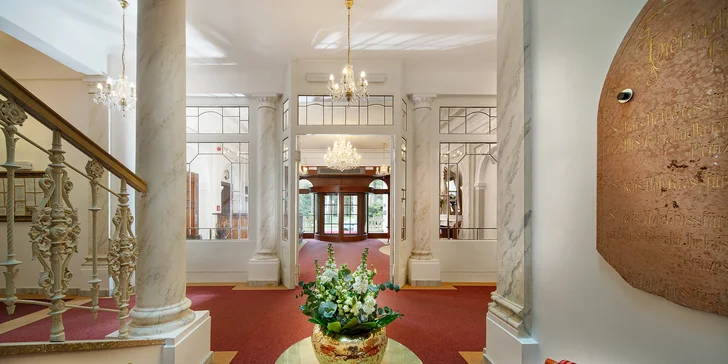 Pobyt v 5* hoteli v centre Františkových Lázní: raňajky alebo polpenzia, wellness aj procedúry