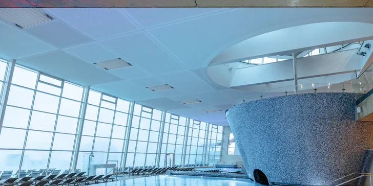 Dovolenka v Kaprune: moderný 4* hotel s polpenziou a bohatým saunovým a vodným svetom