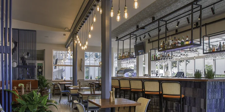 Międzyzdroje: hotel pri pláži, neobmedzene wellness, polpenzia a raj pre deti